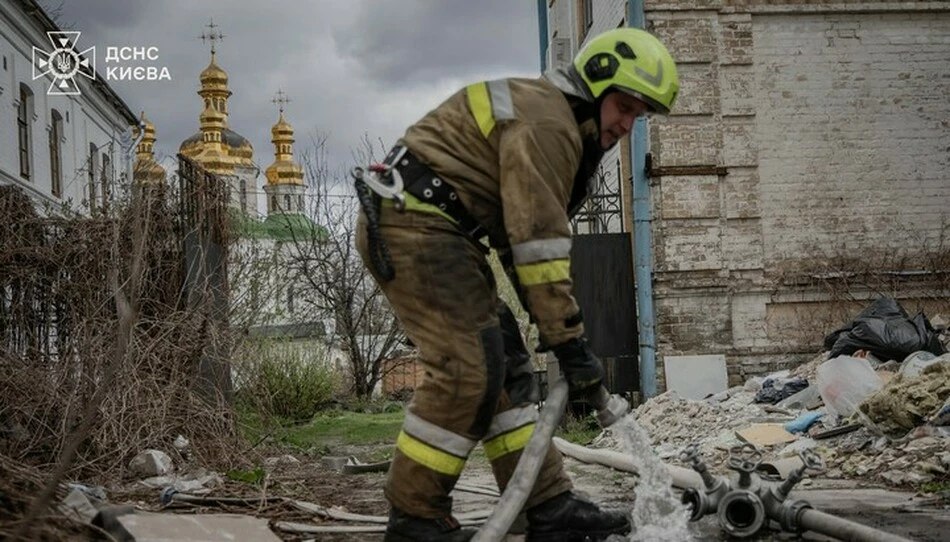 На территории Верхней Киево-Печерской лавры произошёл пожар