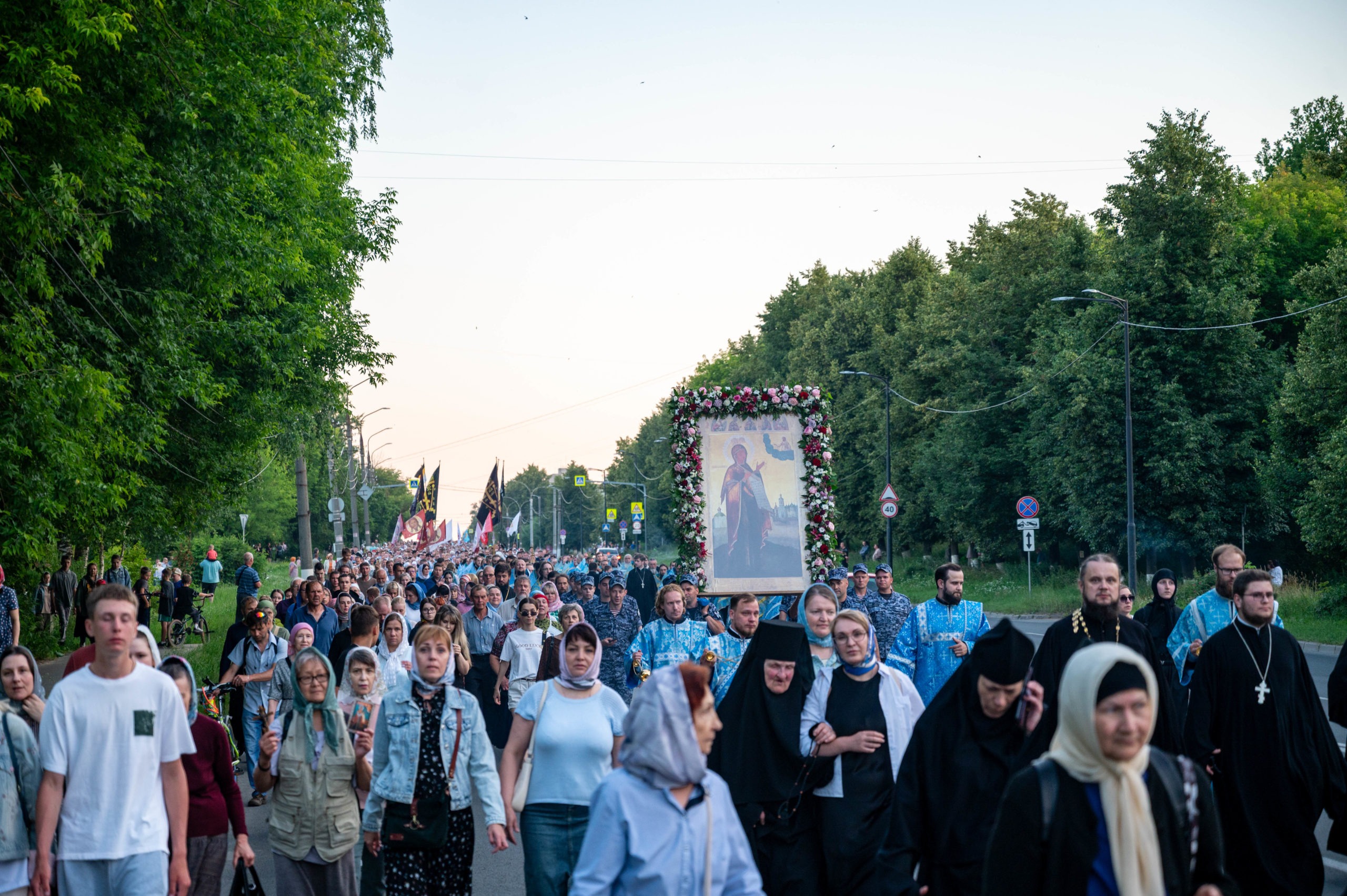 В Боголюбово прошли торжества в честь Боголюбской иконы Божией Матери