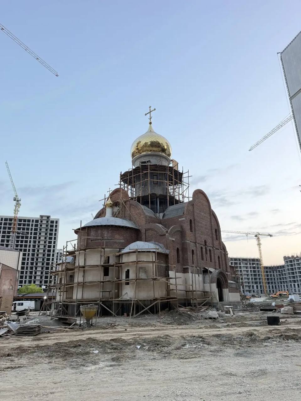 Строящийся в Грозном православный храм святого князя Владимира