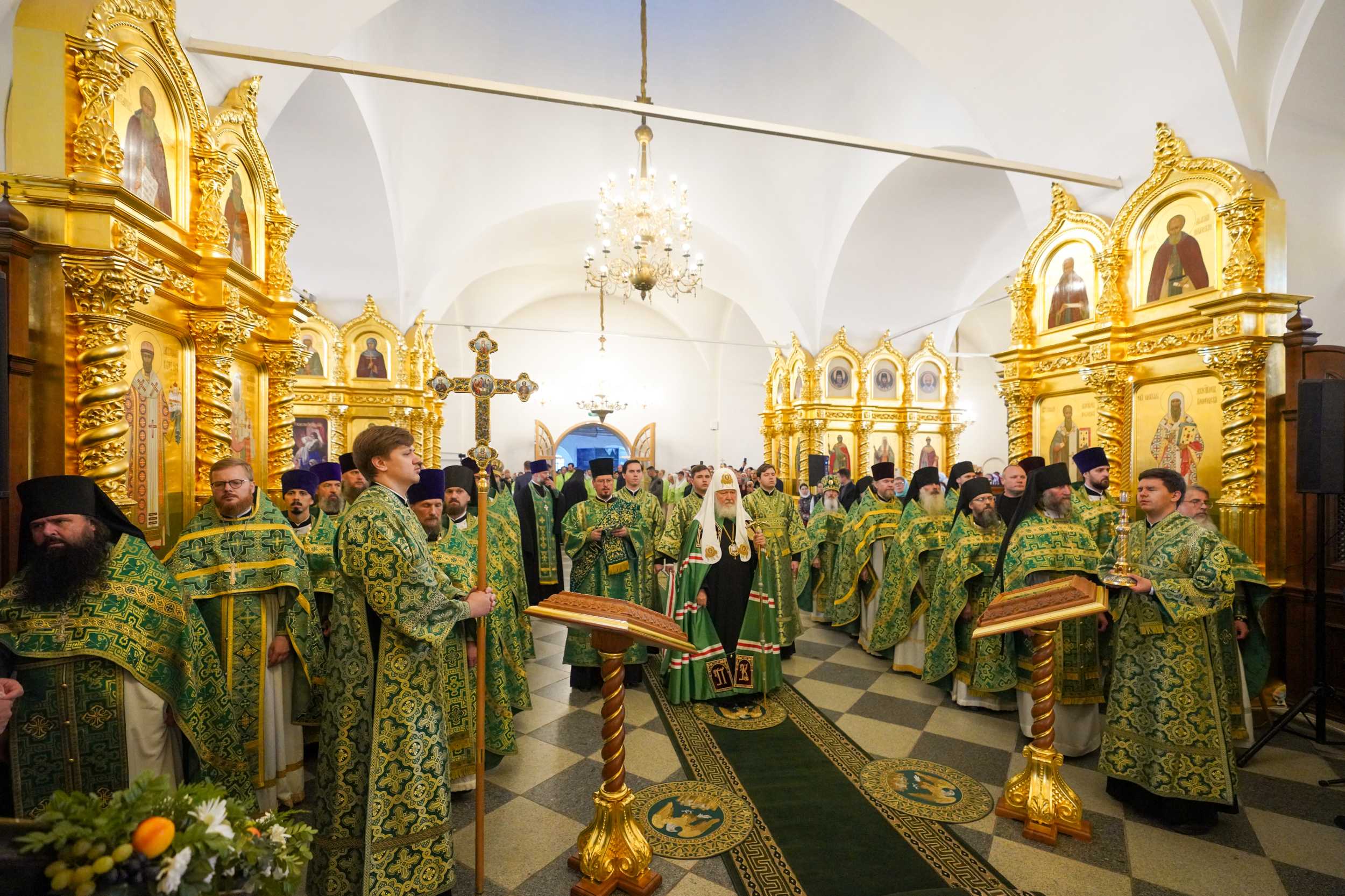 Святейший Патриарх Кирилл возглавил торжества в честь преподобных Зосимы, Савватия и Германа Соловецких
