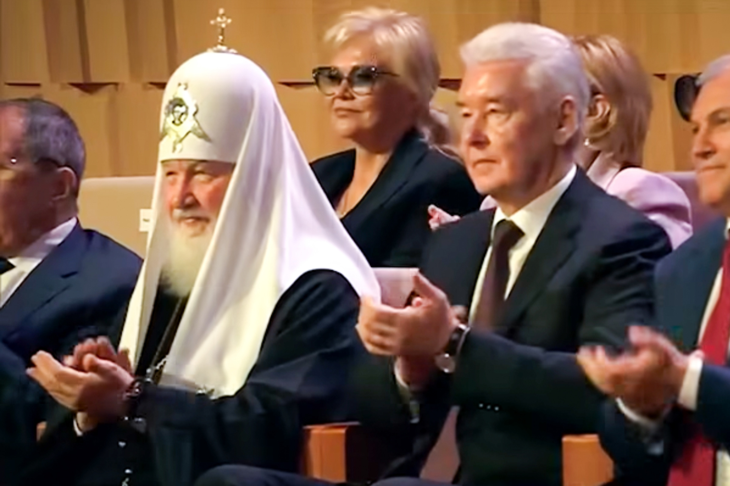 Предстоятель Русской Православной Церкви посетил торжества в концертном зале *Зарядье*, посвященные Дню города Москвы