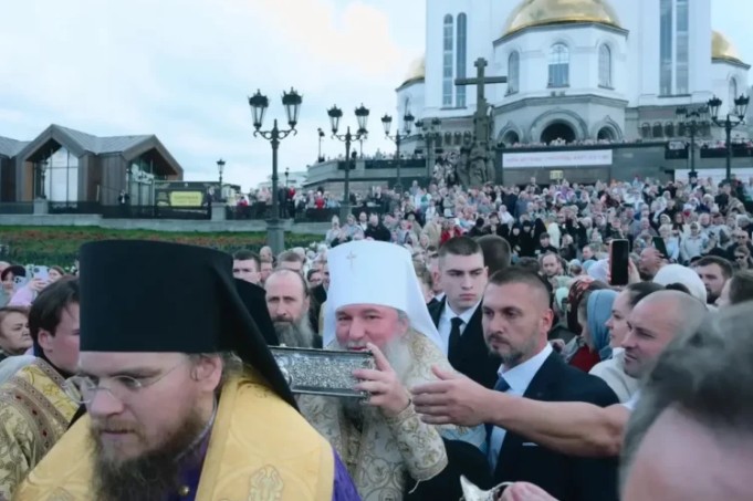 Более 80 тысяч человек поклонились деснице святителя Спиридона Тримифунтского в Екатеринбурге