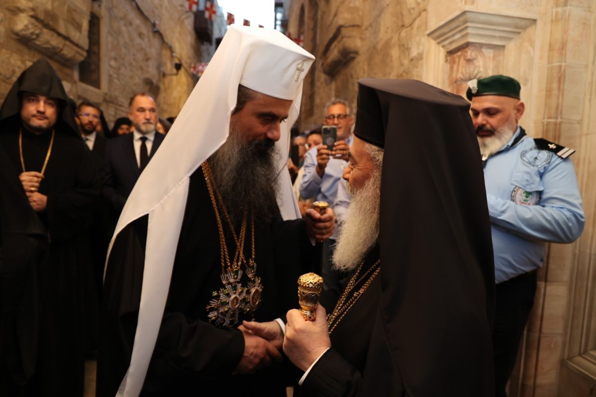 Глава Иерусалимского Патриархата тепло приветствовал Болгарского Патриарха Даниила на Святой Земле