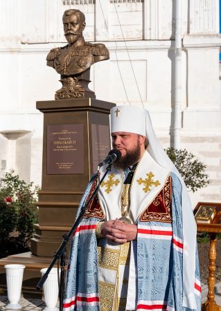 В Свято-Боголюбском женском монастыре Владимирской области торжественно открыли памятник Императору Николаю II. Фото &ndash; Владимирская епархия