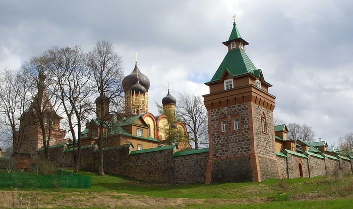 Пюхтицкий монастырь. Фото: С.Мудров / Православие.Ru