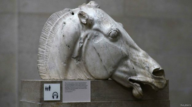 Голова лошади богини Селены