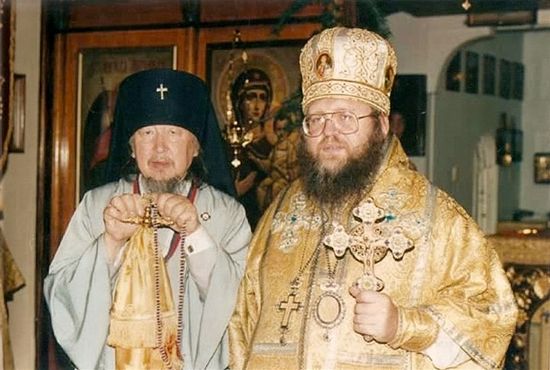Архиепископ Иларион с архиепископом Павлом Австралийским, начало 1990-х