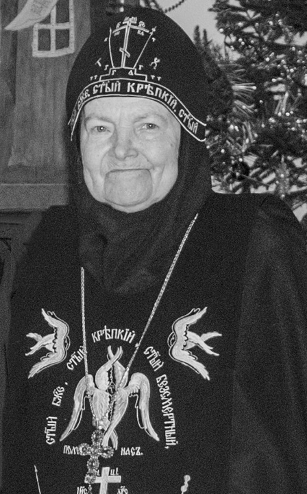 ​14 апреля 2015 года, во вторник Светлой Седмицы, на 77-м году жизни преставилась настоятельница Рождества Богородицы Снетогорского женского монастыря схиигуменья Людмила (Ванина).