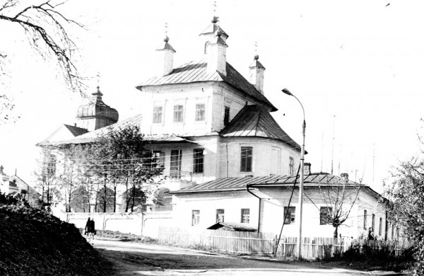 Знаменский храм пос. Лежнево. 1980-е годы