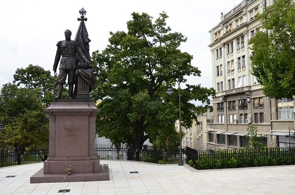 Памятник императору и страстотерпцу Николаю II в Белграде. Фото: иером.Игнатий (Шестаков)