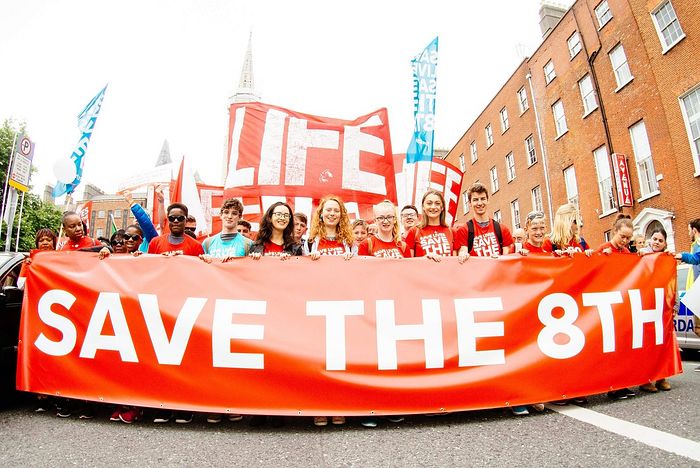До 90 тысяч человек приняли участие в марше против абортов, который прошёл в Дублине 10 марта 2018 г. Фото: Стефен Мак Эллиот